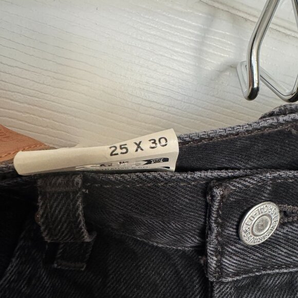 NWT unique Levi's 501 Womens two-tone denim Jeans - Picture 4 of 8